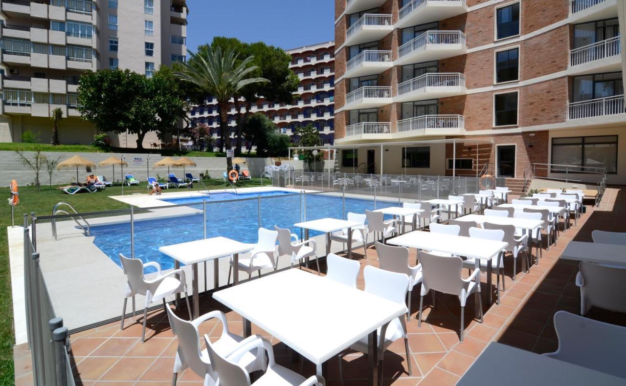 Hotel Mainare Playa Фуeнхирола Екстериор снимка